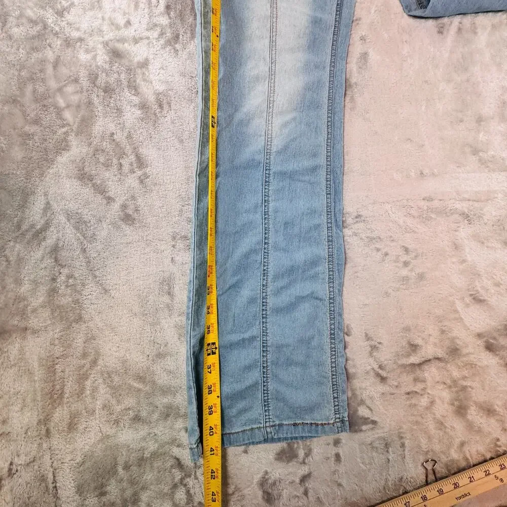 N.Y.K Women Size XL Blue Light Wash Seamed Flare Bootcut Denim Jeans Stretch